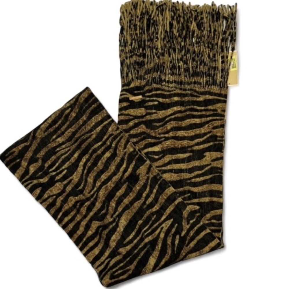 Michael Michael Kors Tiger Print Scarf With Fringe Tassel NWT Size O/S